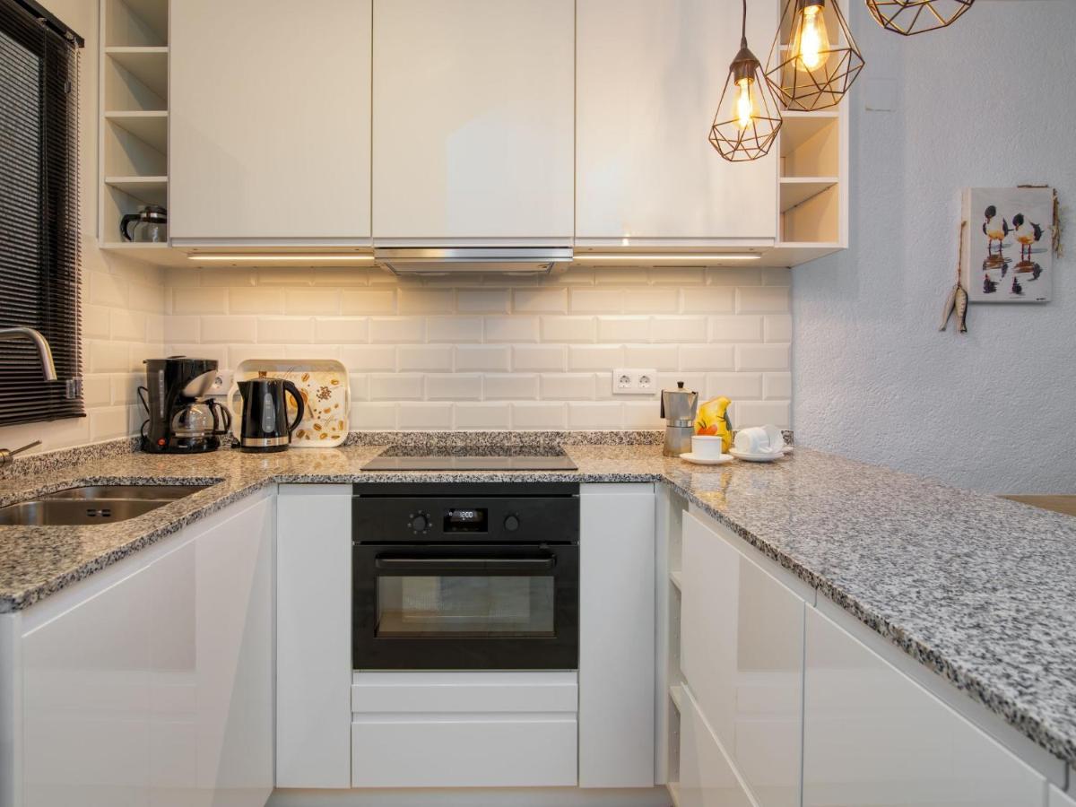 Apartment Nueva Playa-1 By Interhome Les Deveses 外观 照片