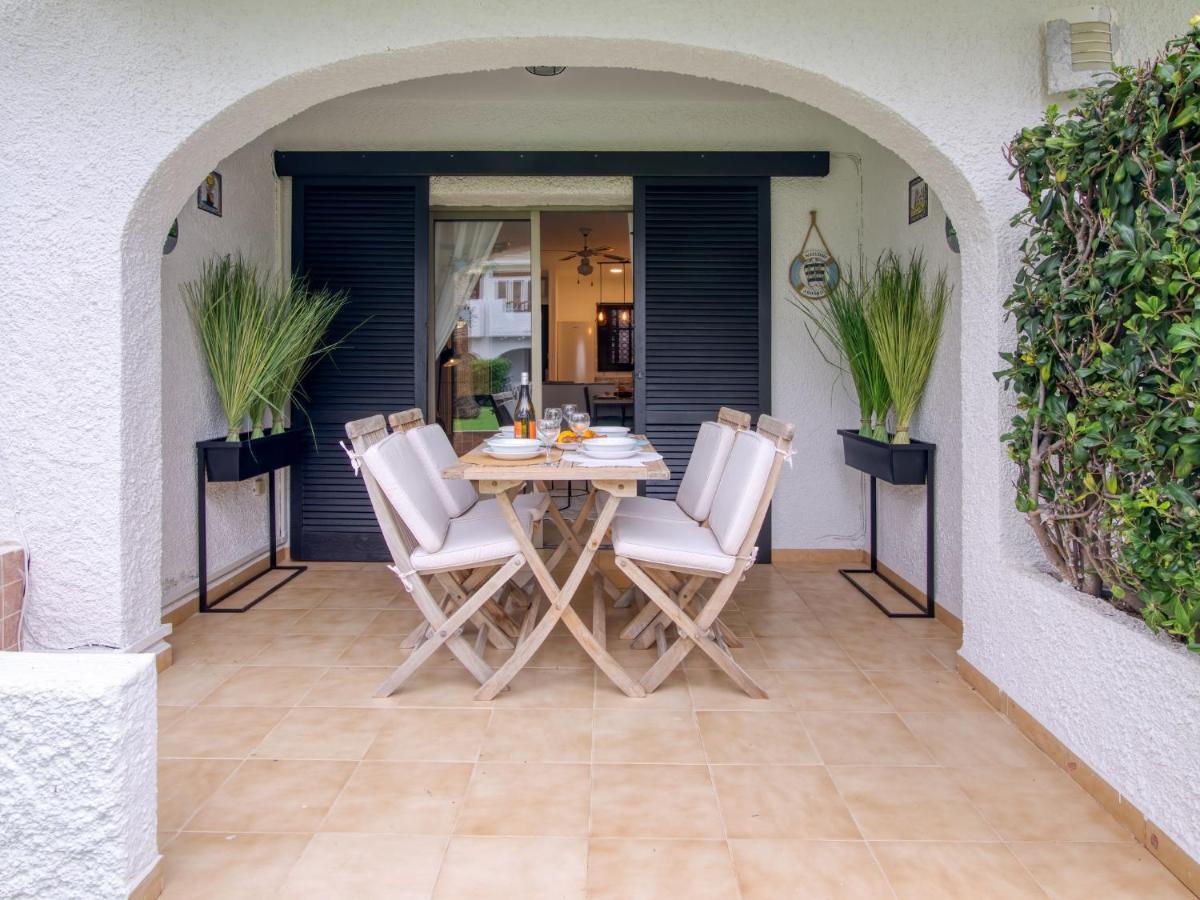 Apartment Nueva Playa-1 By Interhome Les Deveses 外观 照片